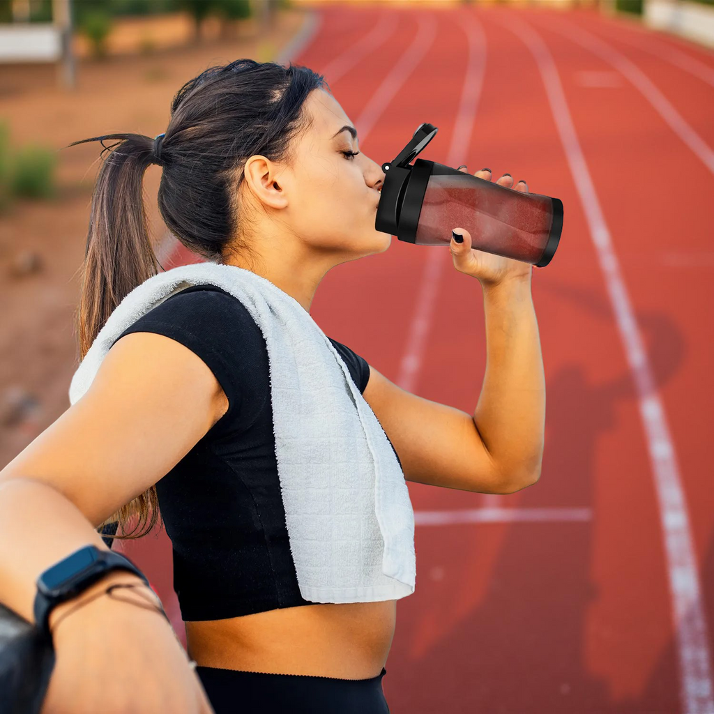 700ML Electric Portable Juicer – USB Rechargeable Smoothie & Shake Blender