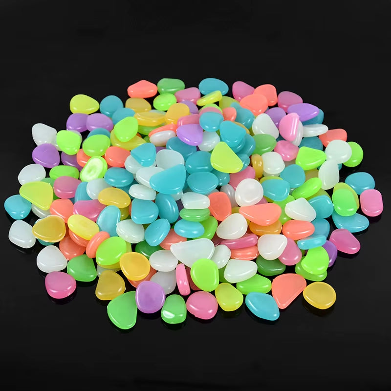 25/50Pcs Glow in the Dark Garden Pebbles Glow Stones Rocks for Walkways Garden Path Patio Lawn Garden Yard Decor Luminous Stones