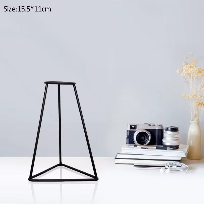 Retro Iron Line Table Flowers Vase Pot Ornament Metal Plant Holder Nordic Styles Flower Vase Home Garden Decorations Wedding
